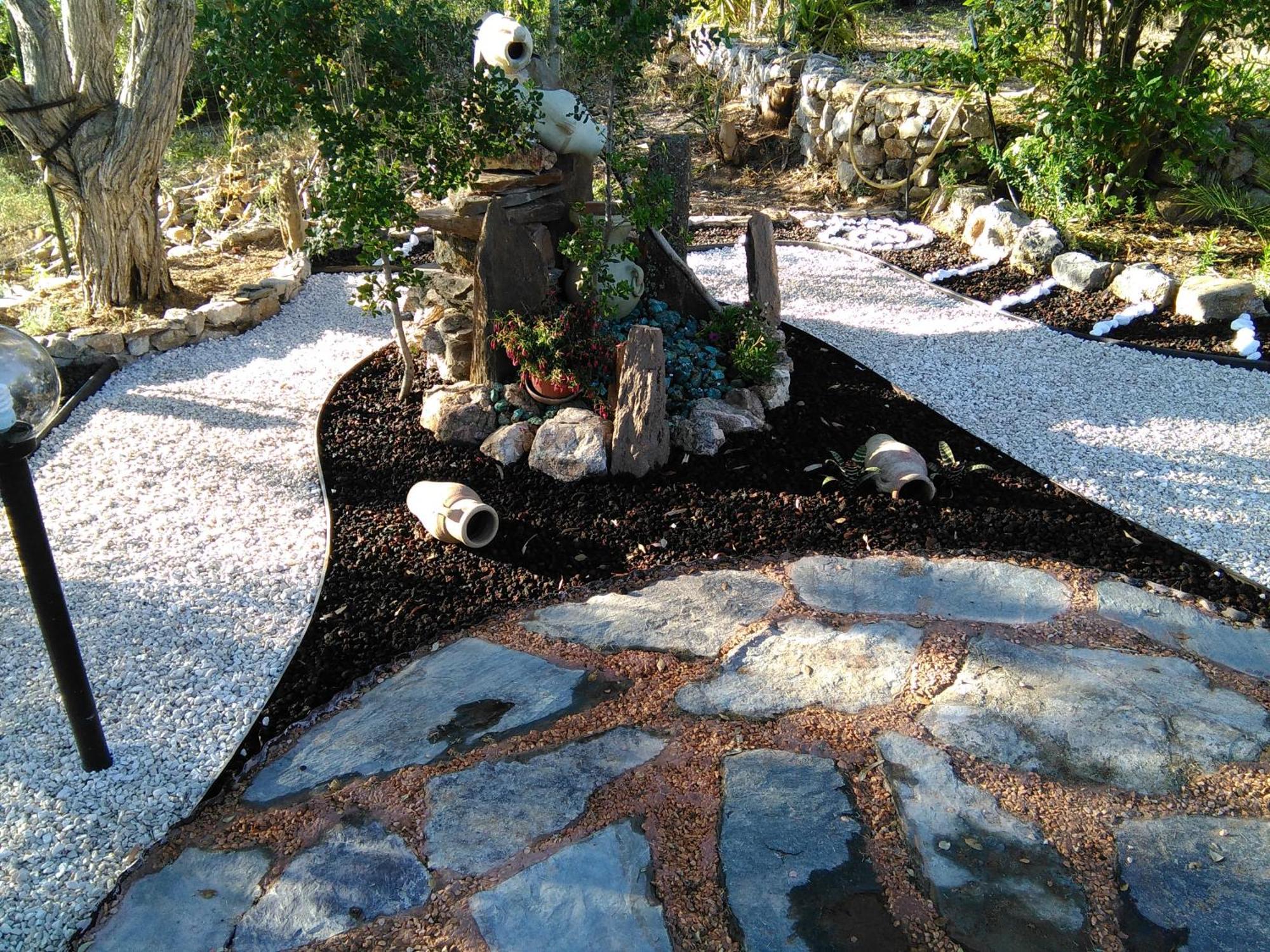 Gardenrocks Villa Fluminimaggiore Buitenkant foto